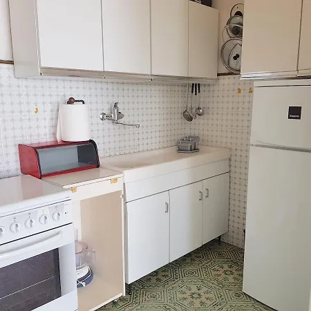 Апартаменты Lorenzo's Charming Flat